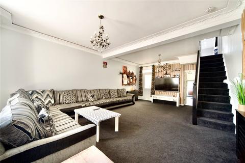 5 bedroom end of terrace house for sale, Neville Road, Forest Gate, London, E7