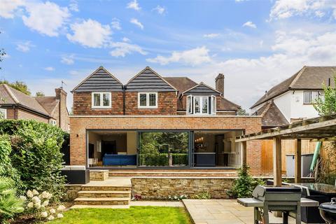 undefined, Beacon Way, Banstead