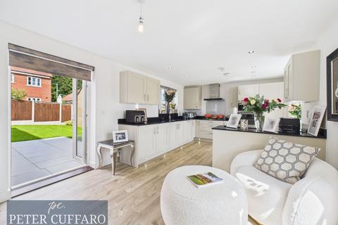 4 bedroom detached house for sale, Elmer Close, Hoddesdon EN11