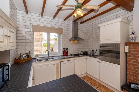 66 Braithwell Road, Ravenfield, Rotherham, S65 4LH