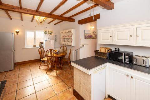 66 Braithwell Road, Ravenfield, Rotherham, S65 4LH