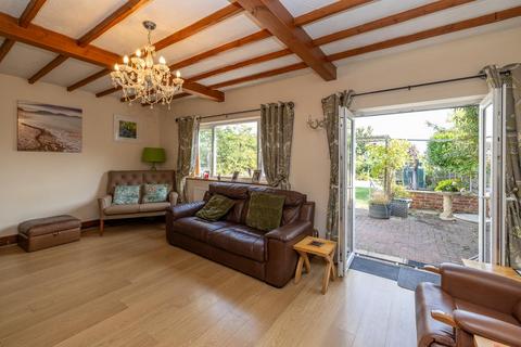 66 Braithwell Road, Ravenfield, Rotherham, S65 4LH