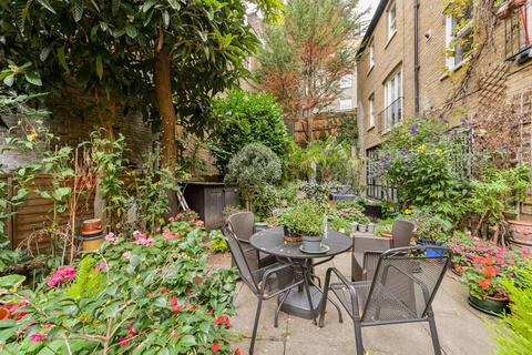 undefined, Whitfield Place, Fitzrovia, London, W1T