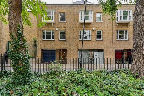 undefined, Whitfield Place, Fitzrovia, London, W1T