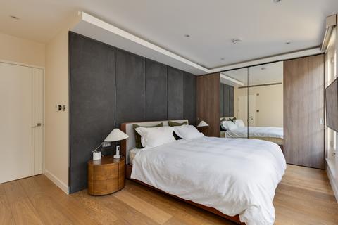 29 Eaton Mews South, London, SW1W 9HR
