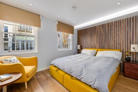 29 Eaton Mews South, London, SW1W 9HR