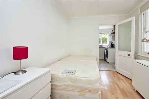 59 Davisville Road, London, W12 9SH