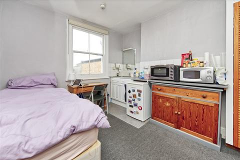 59 Davisville Road, London, W12 9SH