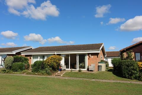 2 bedroom park home for sale, St. Margarets-At-Cliffe, Dover, Kent, CT15