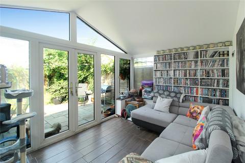 undefined, Steeplefield, Leigh-on-Sea, Essex, SS9
