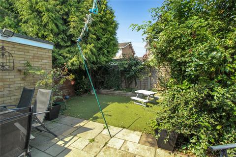 undefined, Steeplefield, Leigh-on-Sea, Essex, SS9