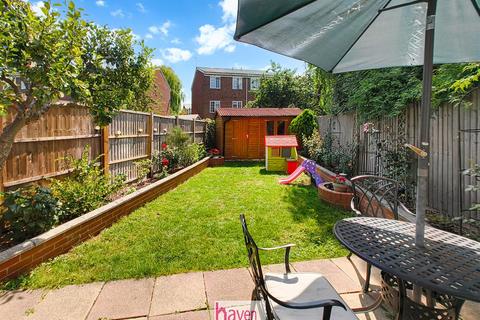 4 Stanley Road, London, N2 0NB