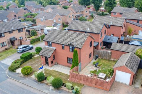 4 bedroom detached house for sale, Beverley Drive, Kimberley, Nottingham