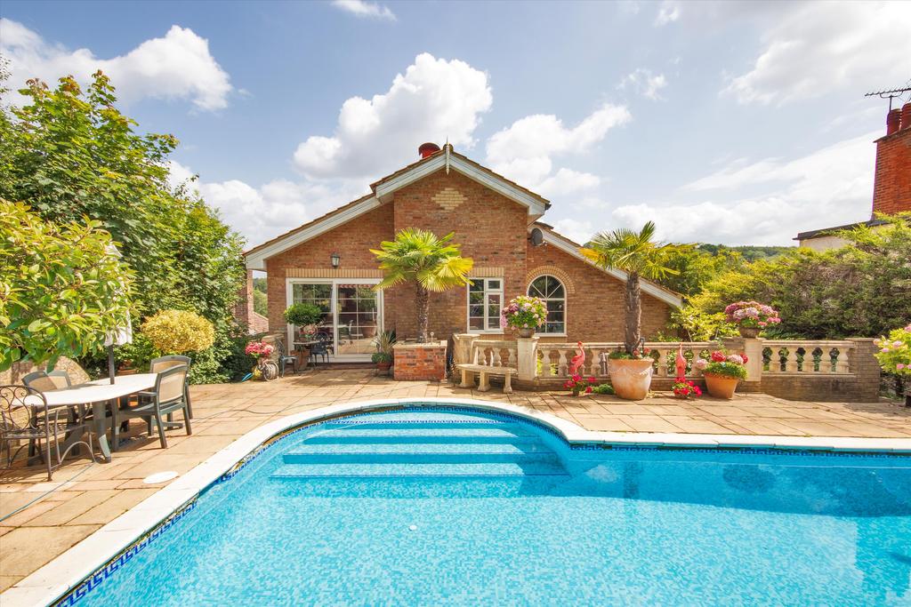 Swimming pool area, swimming pool