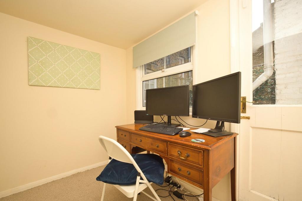 Picture 7