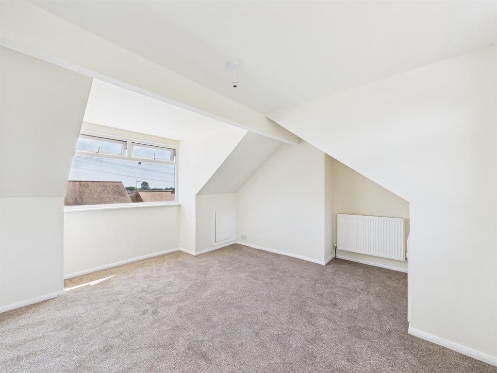 Bedroom: