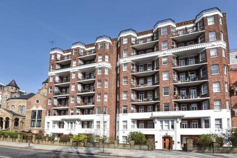 Studio to rent, Abbey Road,  London,  NW8