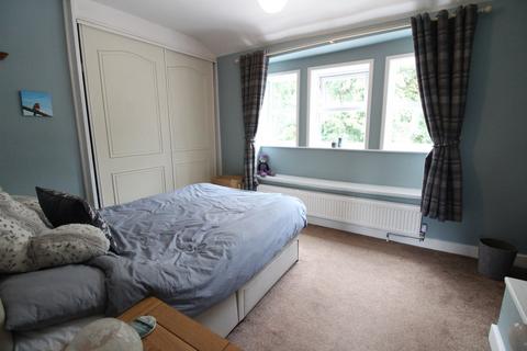 30 Exley Head, Keighley, BD22 7EH