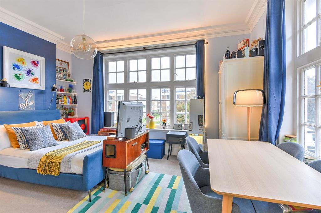 For Sale by Aspire Residential Bath Road