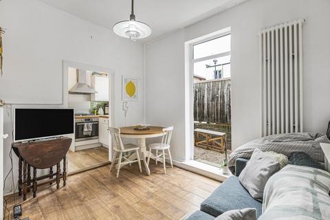 4 Walton Villas, London, N1 5AN