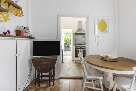 4 Walton Villas, London, N1 5AN