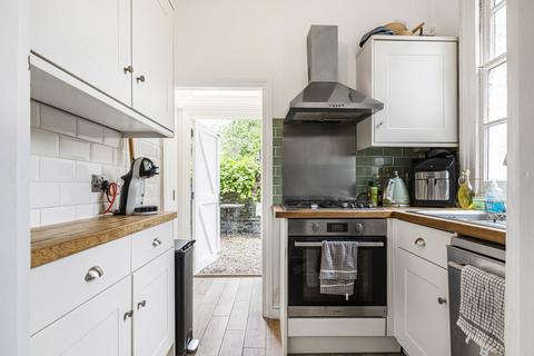 4 Walton Villas, London, N1 5AN
