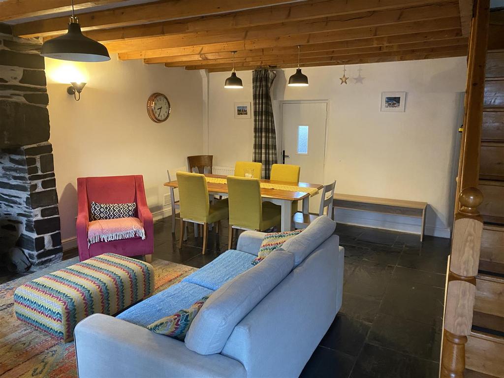 9 AC8 ED5 F-D68 E-4259-A4 C7-DA1 BA497 FDC9.jpeg