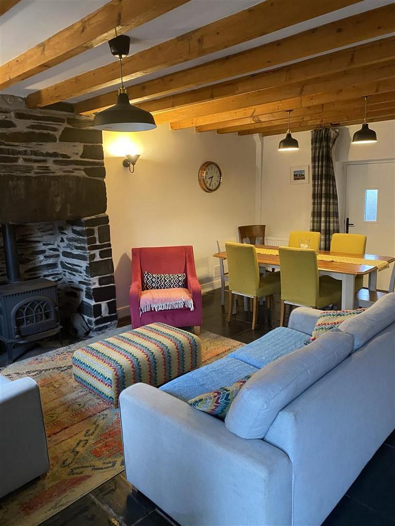 9 E647151-E688-4615-B6 B2-EAA7 A6 D8 F2 C4.jpeg