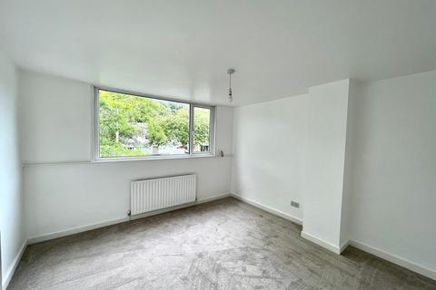 undefined, Waterloo Road, Huddersfield, HD5