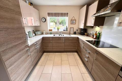 4 bedroom detached house for sale, Eden Road, St. Crispin, Northampton NN5