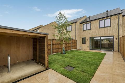 3 bedroom terraced house for sale, Northfield Avenue, Cambridge CB4