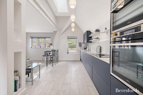 31c Tennyson Road, Hutton, Brentwood, CM13 2SJ