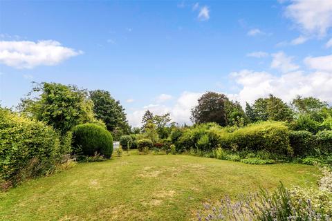 4 bedroom detached house for sale, Hillside, Banstead