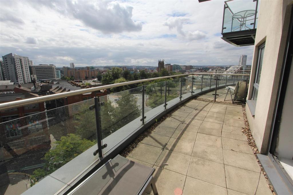 Balcony-1.JPG