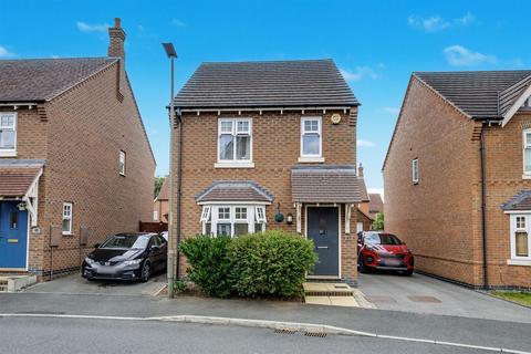 3 bedroom detached house for sale, Circuit Drive, Long Eaton