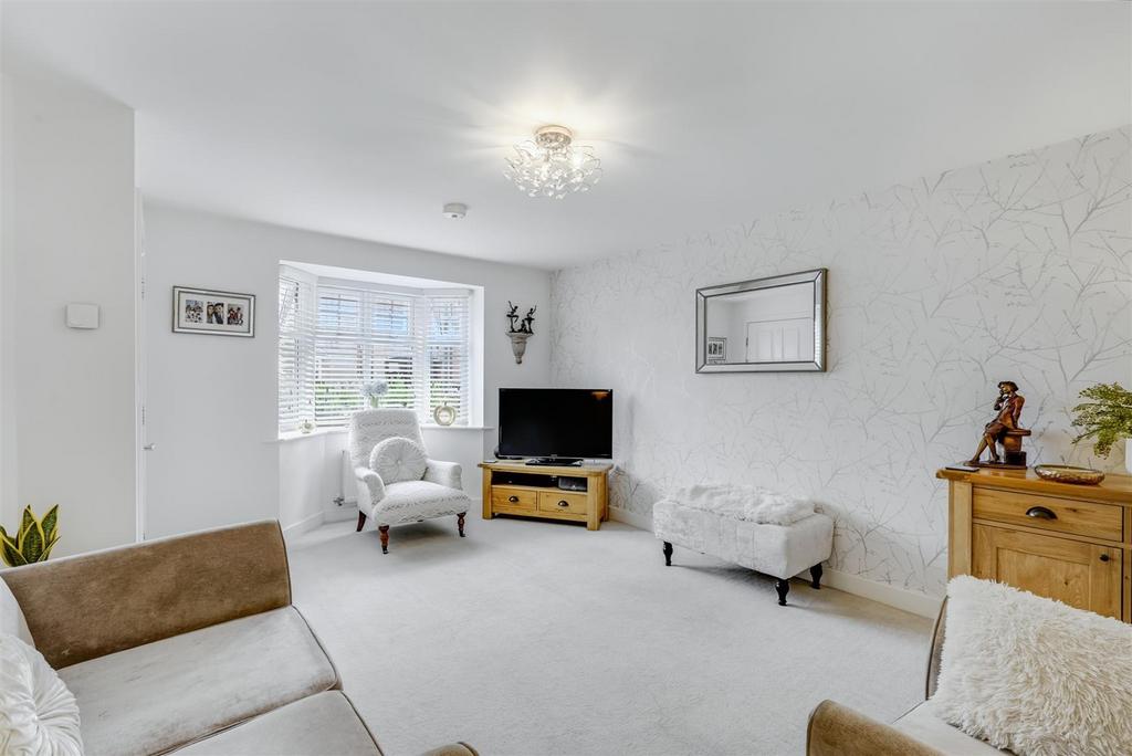 Lounge/Sitting Room
