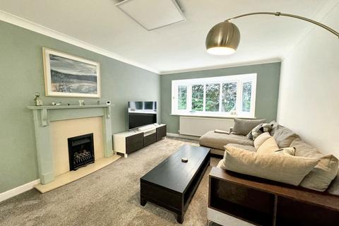 11 Lowther Close, Prestwich, Manchester, M25 9LN