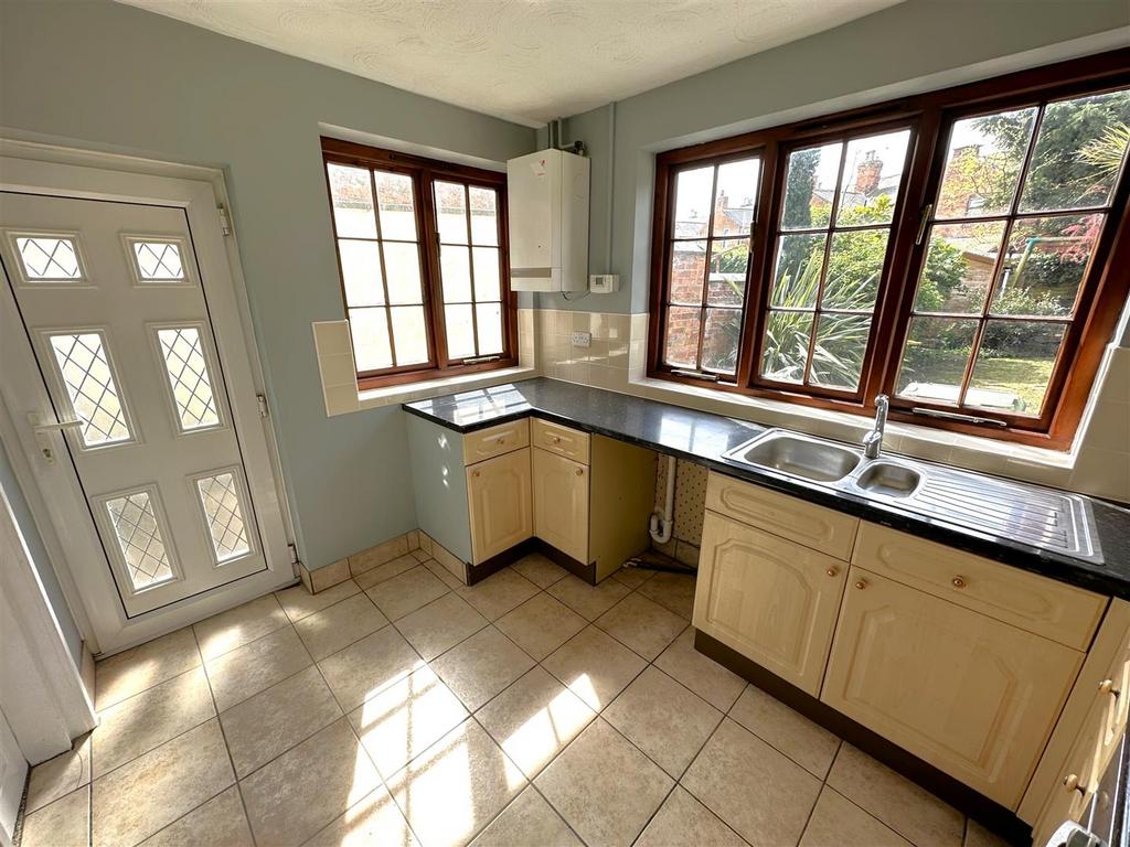 Kitchen Aspect Two 443