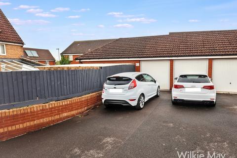 1 Bugle Way, North Petherton, Bridgwater, TA5 2FR