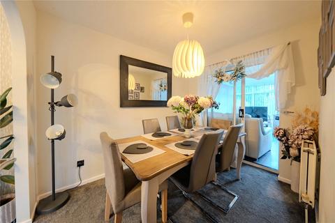 undefined, Fall Park Court, Leeds, West Yorkshire