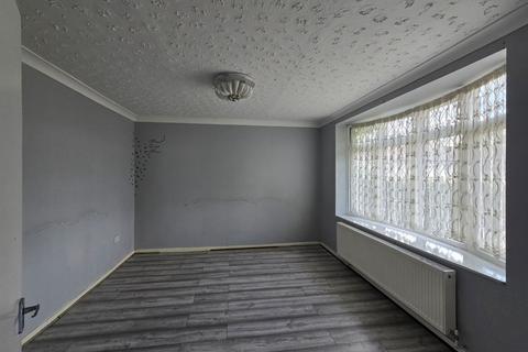 7 Englefield Close, Orpington, BR5 2HX