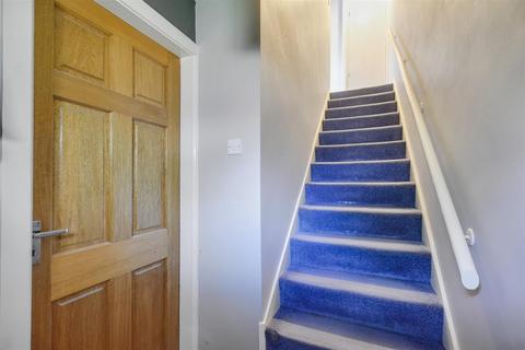 undefined, Roxley Court, Beeston