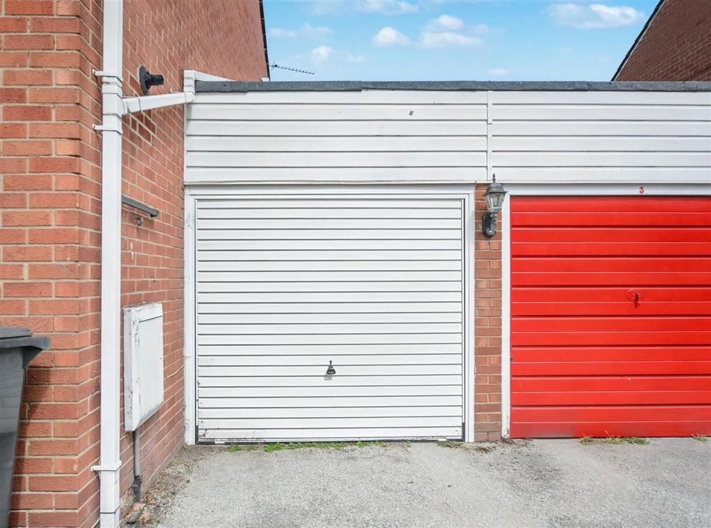 Garage.jpeg