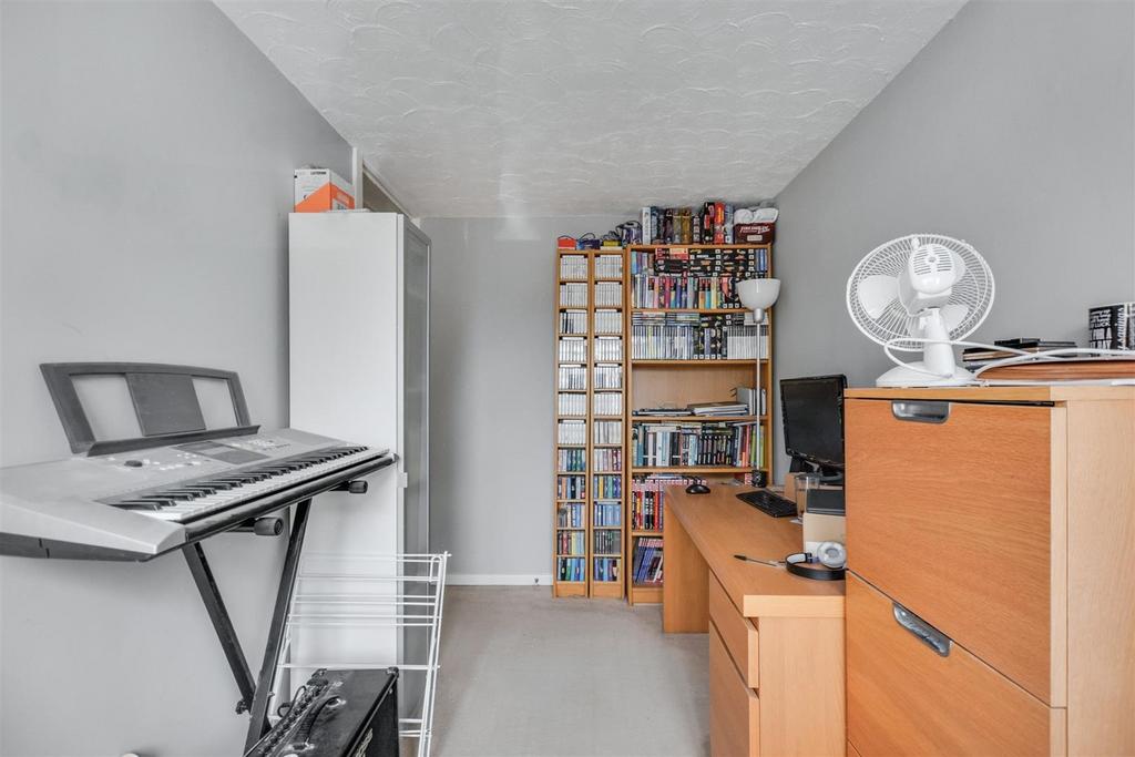 Bedroom 2 2.jpeg