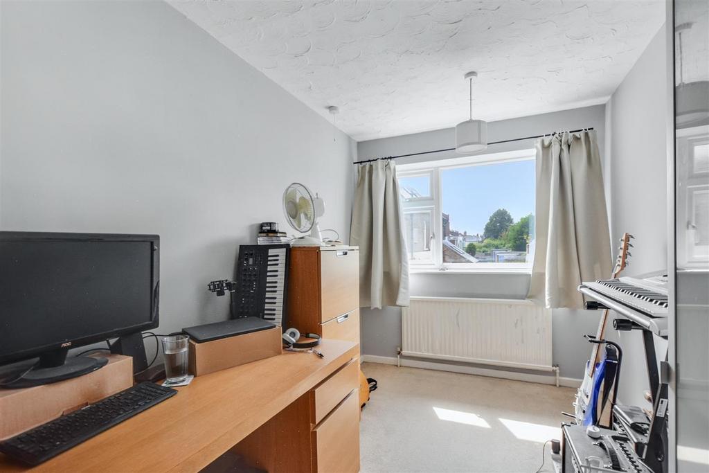 Bedroom 2 1.jpeg