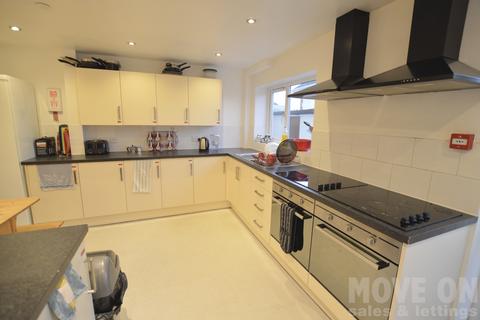 8 bedroom semi-detached house for sale, Fernside Road, Poole, Dorset, BH15