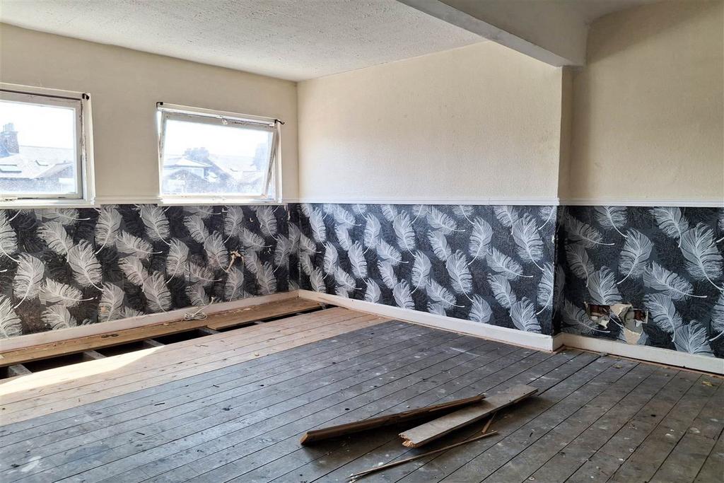Flat 3 Bedroom