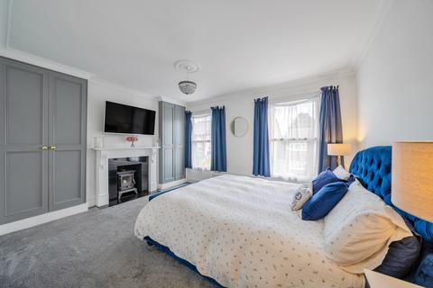 2 Alexandra Road, Uxbridge, UB8 2PQ