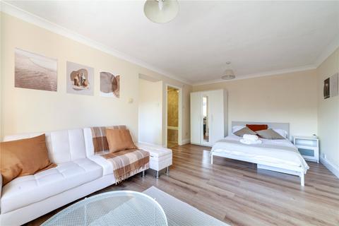 undefined, Ash Court, Wimbledon, SW19