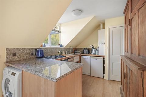 1 bedroom flat for sale, Nelson Road, London N8